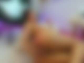 awesome-jolie's Live Sex Cam Show