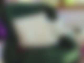awesome-jolie's Live Sex Cam Show
