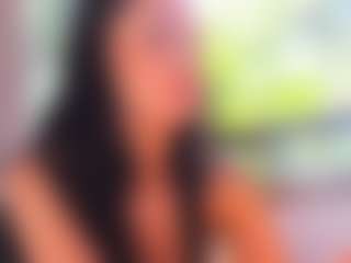 awesome-jolie's Live Sex Cam Show