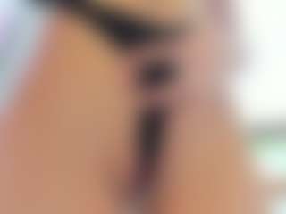 awesome-jolie's Live Sex Cam Show