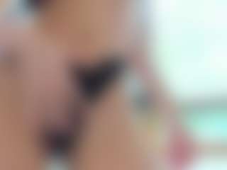awesome-jolie's Live Sex Cam Show