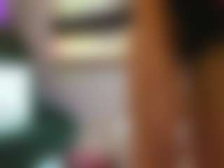 awesome-jolie's Live Sex Cam Show