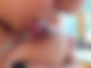 awesome-jolie's Live Sex Cam Show
