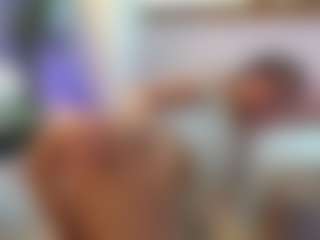awesome-jolie's Live Sex Cam Show