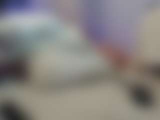 awesome-jolie's Live Sex Cam Show