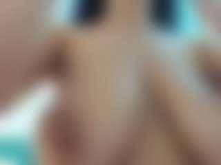 awesome-jolie's Live Sex Cam Show