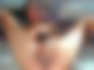 awesome-jolie's Live Sex Cam Show