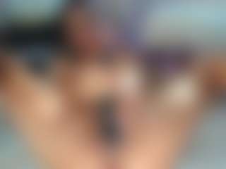 awesome-jolie's Live Sex Cam Show