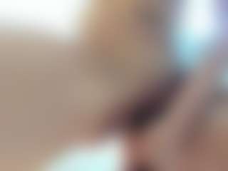 awesome-jolie's Live Sex Cam Show