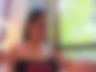 awesome-jolie's Live Sex Cam Show