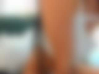 awesome-jolie's Live Sex Cam Show