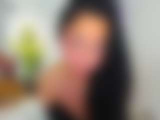 awesome-jolie's Live Sex Cam Show