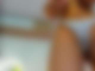 awesome-jolie's Live Sex Cam Show