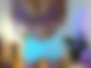 Live cam show with awesome-jolie - Bikini on Milfs Live