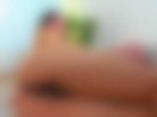 awesome-jolie's Live Sex Cam Show