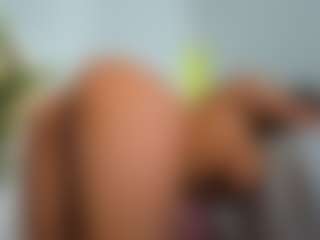 Live cam show with awesome-jolie - Asshole on Gym Cam Girls