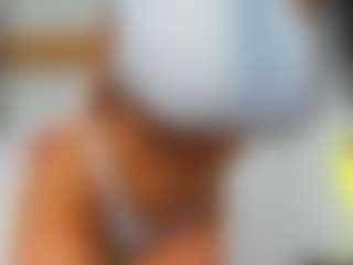 awesome-jolie's Live Sex Cam Show