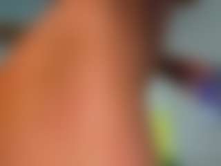 awesome-jolie's Live Sex Cam Show