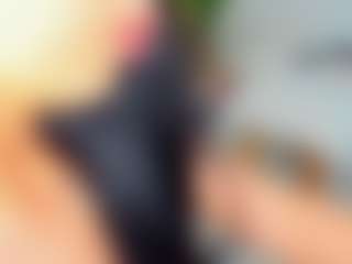 Live cam show with awesome-jolie - Brown Eyes on Camversity