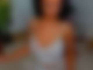 awesome-jolie's Live Sex Cam Show