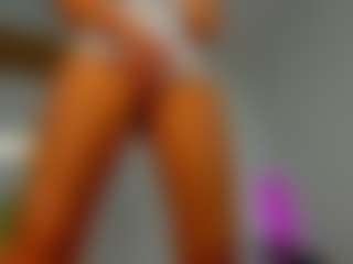 awesome-jolie's Live Sex Cam Show