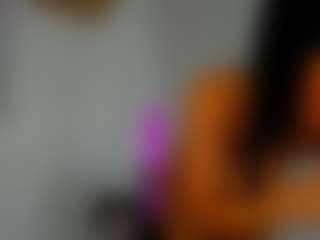 awesome-jolie's Live Sex Cam Show