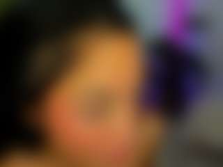 awesome-jolie's Live Sex Cam Show