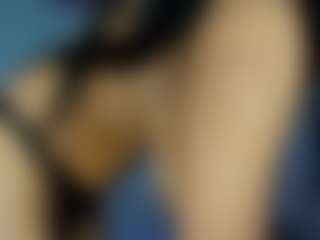 awesome-jolie's Live Sex Cam Show