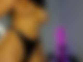 awesome-jolie's Live Sex Cam Show