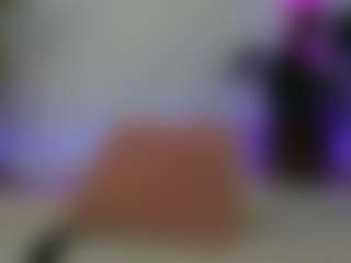 awesome-jolie's Live Sex Cam Show