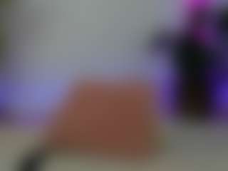 awesome-jolie's Live Sex Cam Show