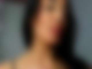 awesome-jolie's Live Sex Cam Show