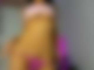 awesome-jolie's Live Sex Cam Show