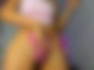 awesome-jolie's Live Sex Cam Show