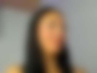 awesome-jolie's Live Sex Cam Show