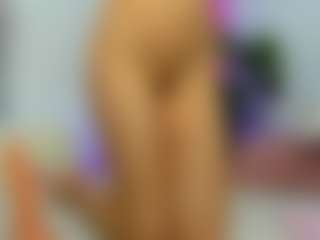 awesome-jolie's Live Sex Cam Show