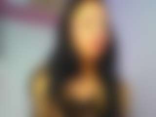 awesome-jolie's Live Sex Cam Show