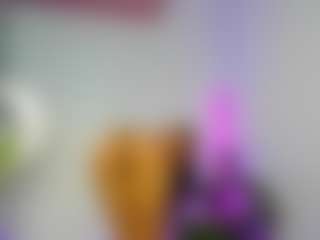 awesome-jolie's Live Sex Cam Show