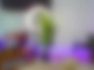 awesome-jolie's Live Sex Cam Show