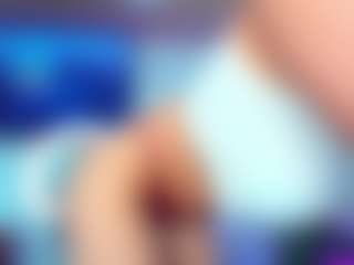 awesome-jolie's Live Sex Cam Show