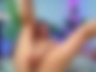 awesome-jolie's Live Sex Cam Show