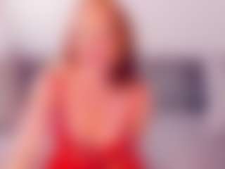 Live cam show with Nikki - Mature on instabang