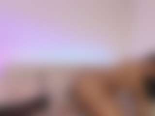almacastillo's Live Sex Cam Show