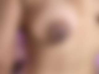 almacastillo's Live Sex Cam Show