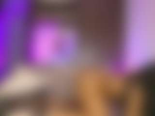 Live cam show with almacastillo - Oil on camwithhim.com