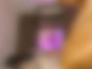 almacastillo's Live Sex Cam Show