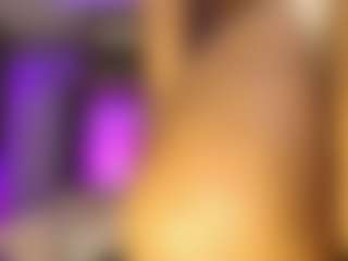 almacastillo's Live Sex Cam Show