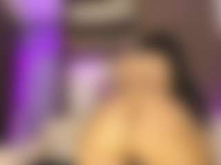 almacastillo's Live Sex Cam Show