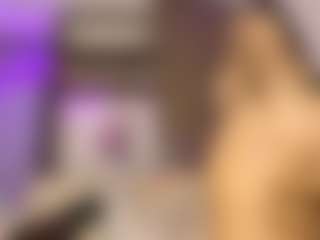 Live cam show with almacastillo - Latina on Camsoda | colombia