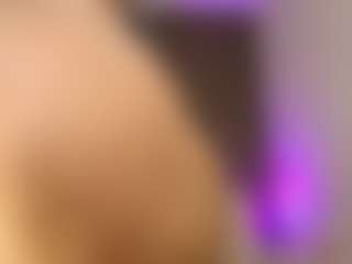 almacastillo's Live Sex Cam Show